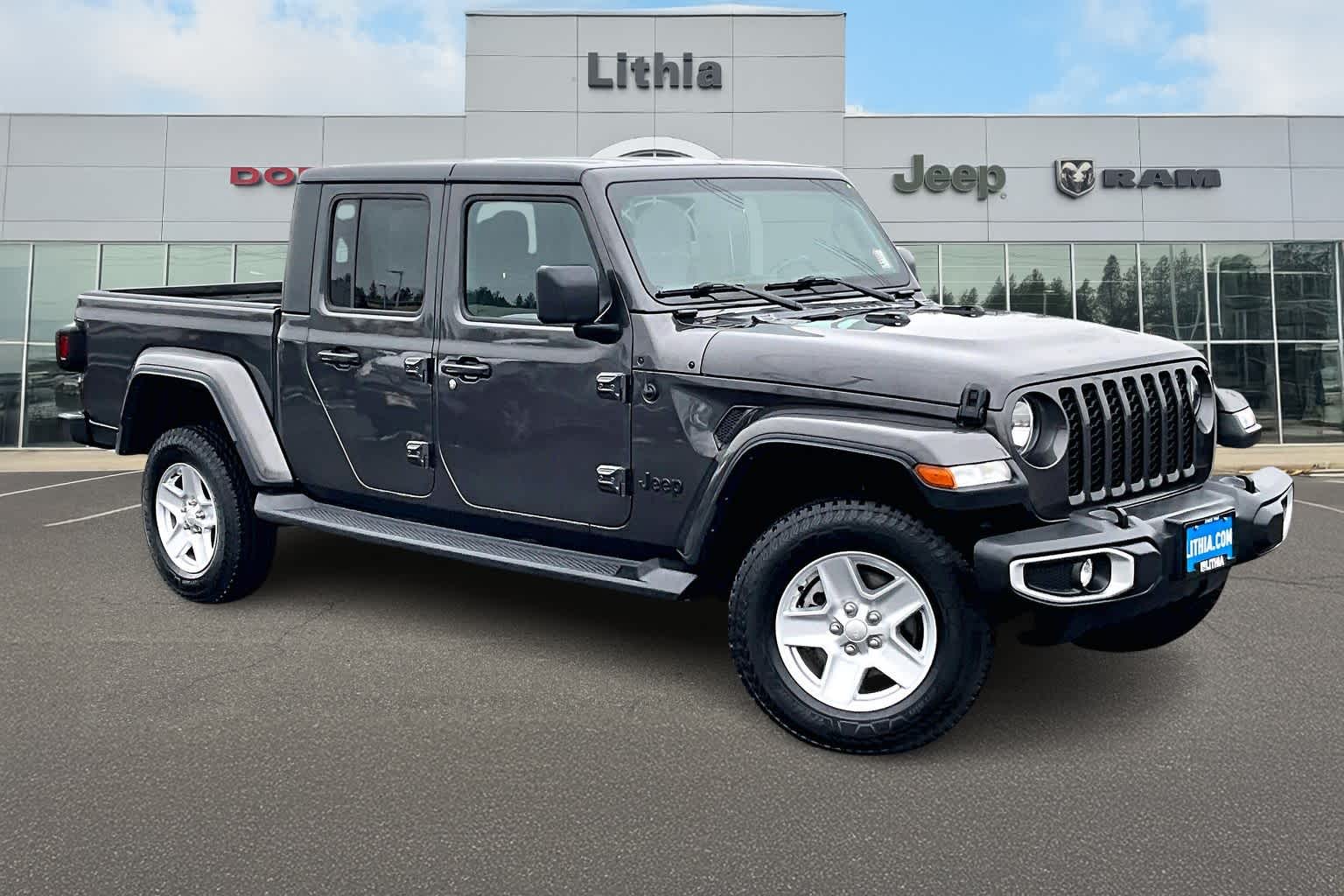 Thumbnail: 2022 Jeep Gladiator - 22