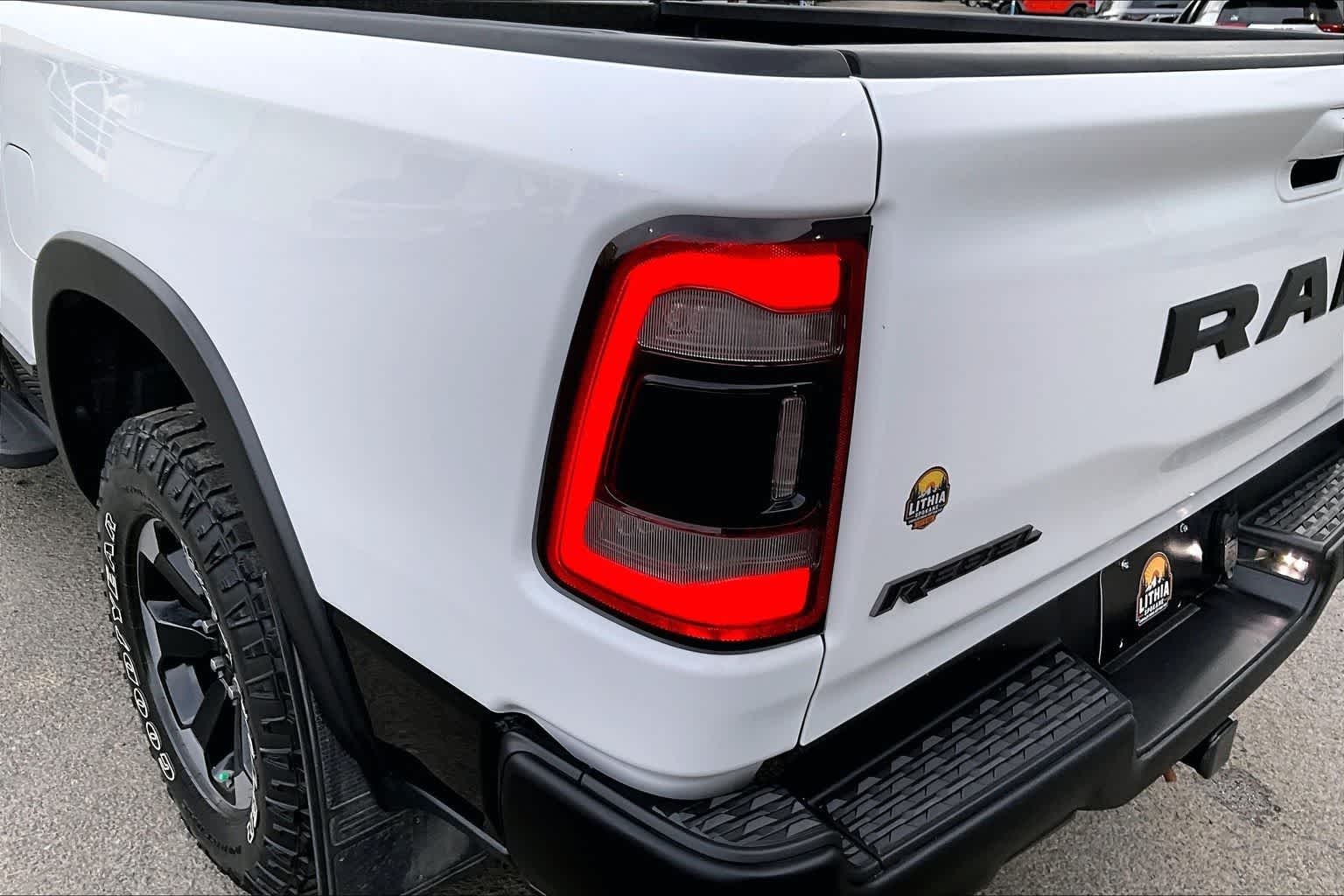 Thumbnail: 2019 RAM 1500 - 32