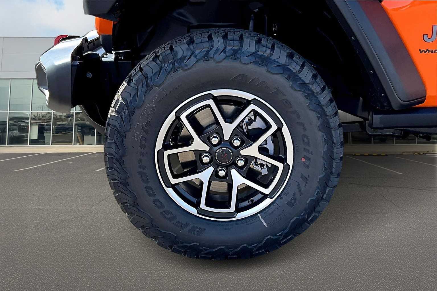 Thumbnail: 2025 Jeep Wrangler - 8