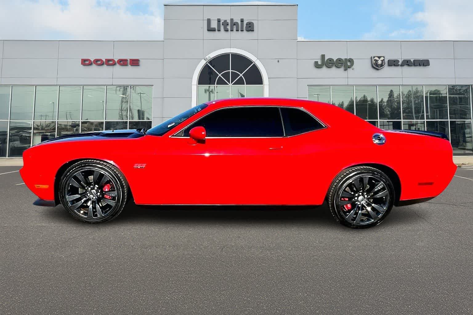 Thumbnail: 2013 Dodge Challenger - 3