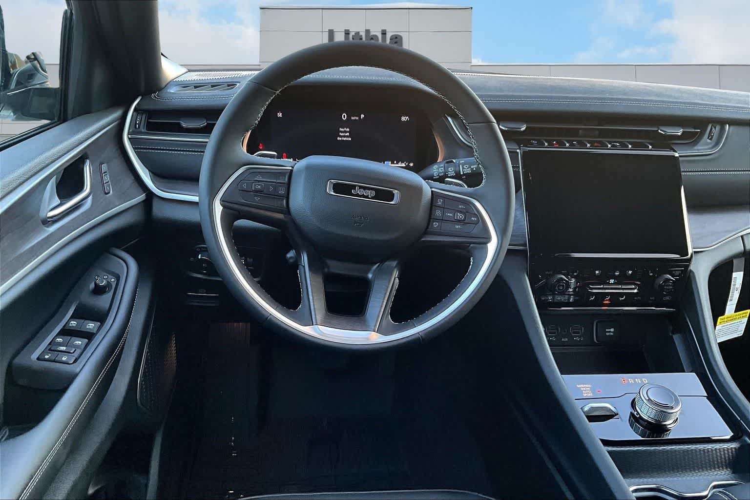 Thumbnail: 2025 Jeep Grand Cherokee - 15