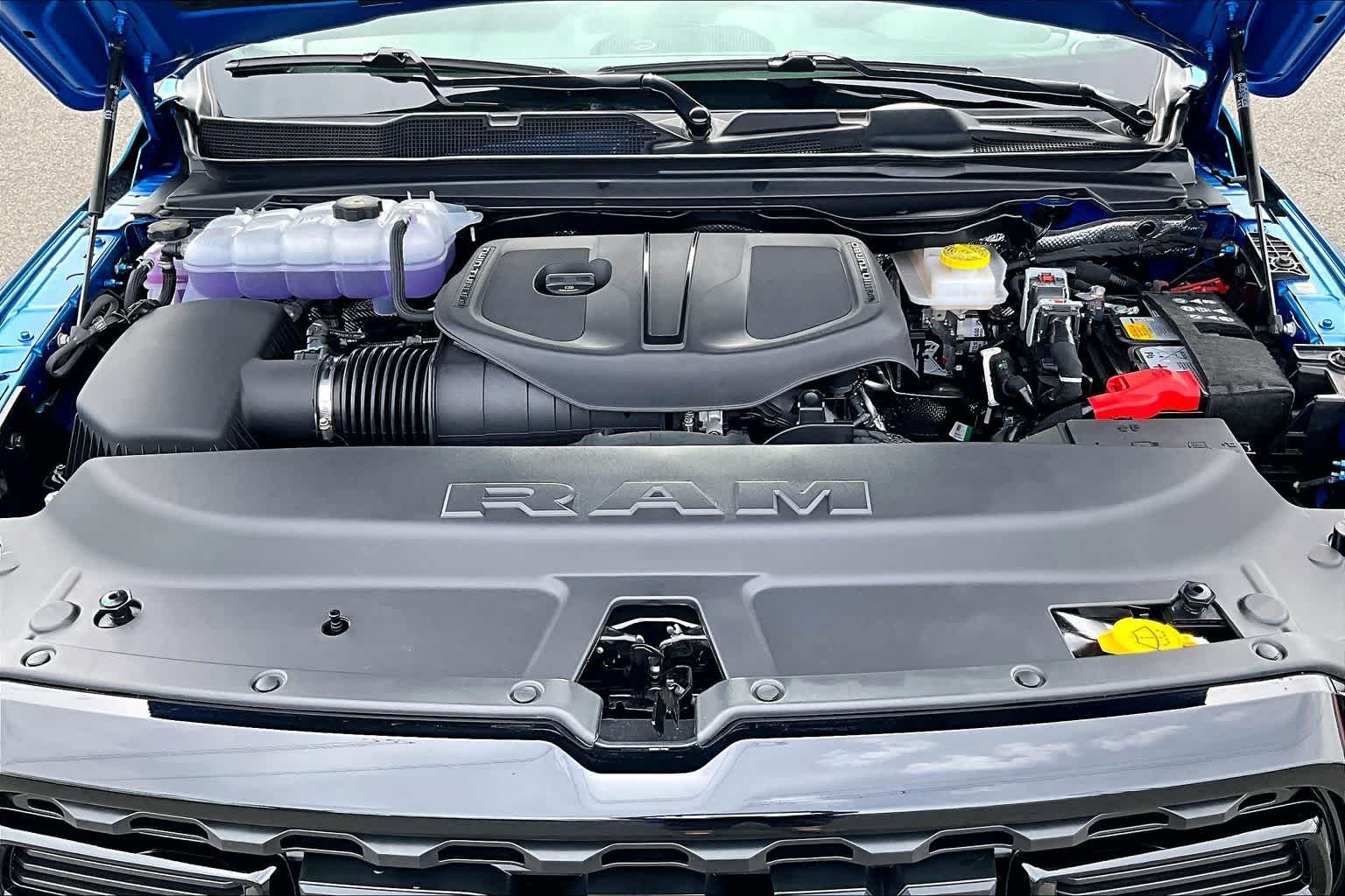 Thumbnail: 2026 RAM 1500 - 9