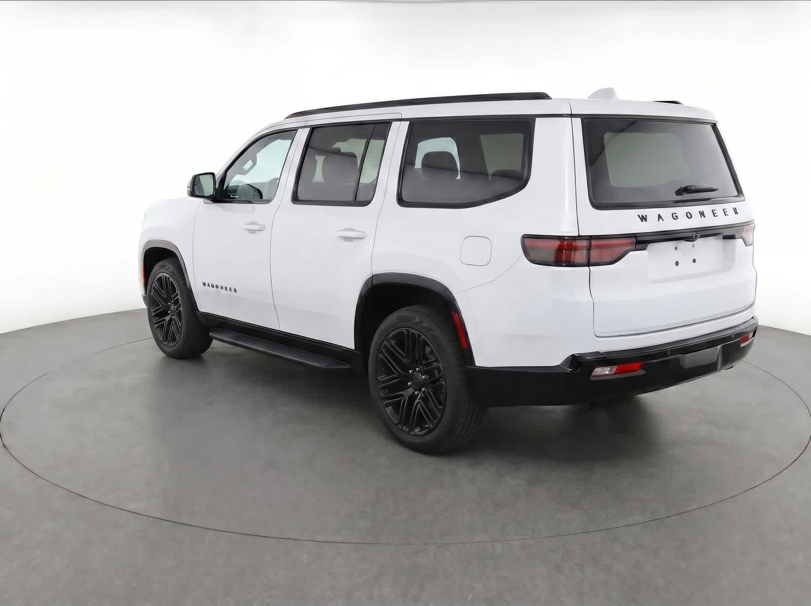 Thumbnail: 2024 Jeep Wagoneer - 2