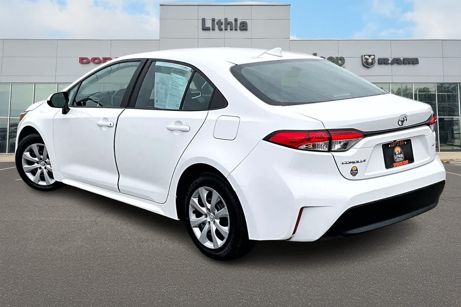 Thumbnail: 2024 Toyota Corolla - 4