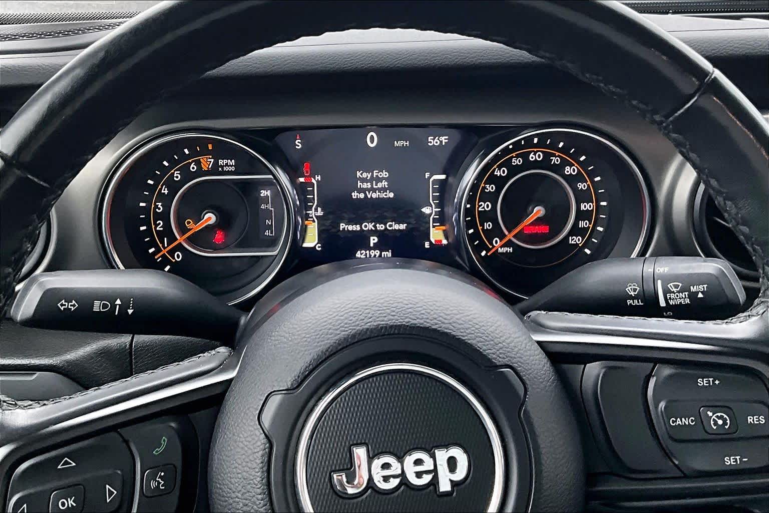 Thumbnail: 2022 Jeep Gladiator - 18