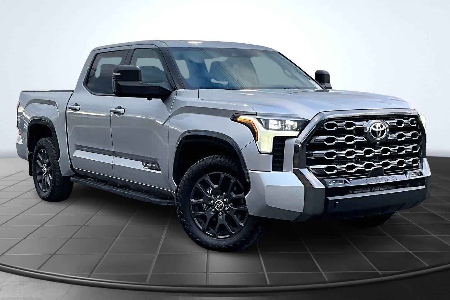 Thumbnail: 2022 Toyota Tundra - 22