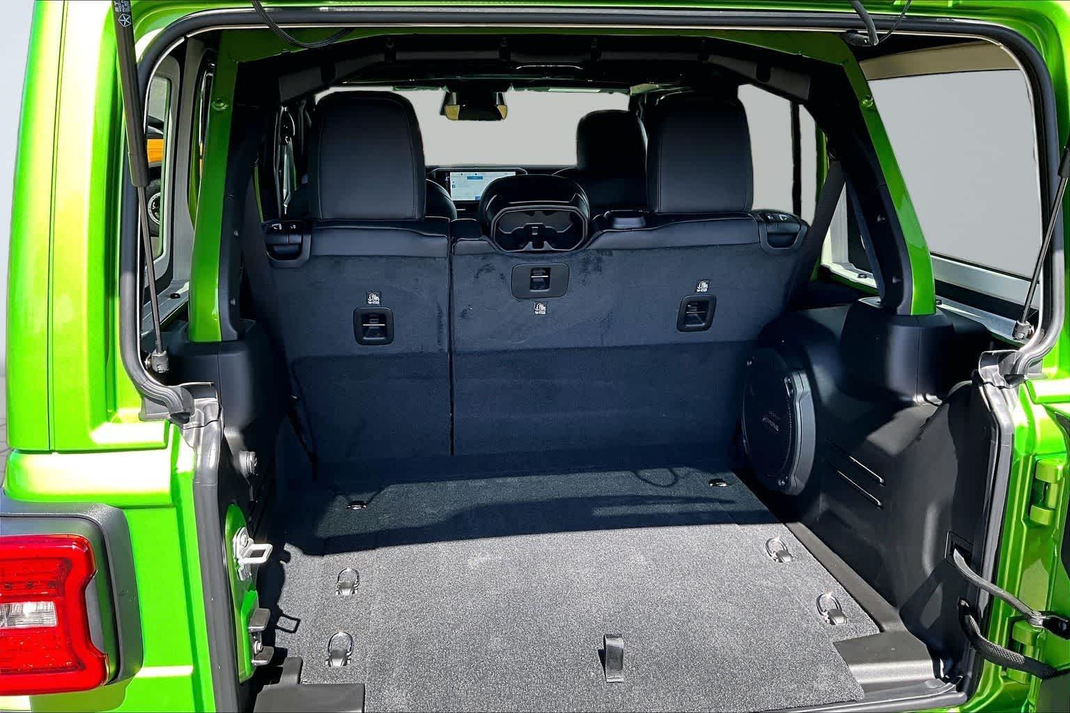 Thumbnail: 2026 Jeep Wrangler - 19