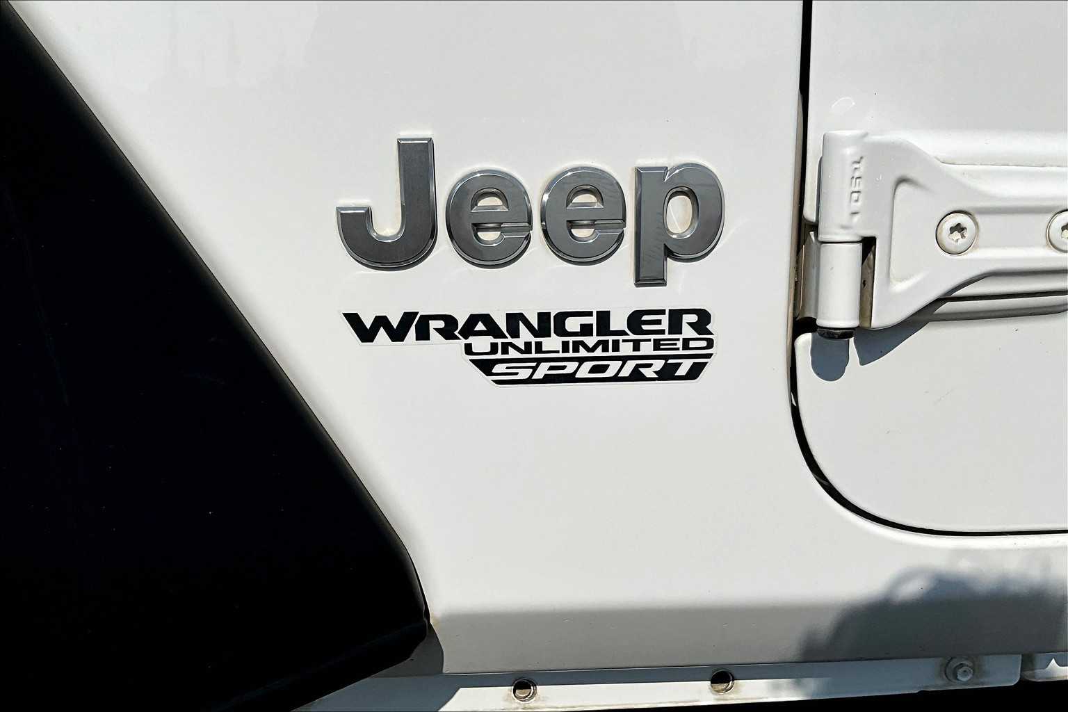 Thumbnail: 2018 Jeep Wrangler - 7