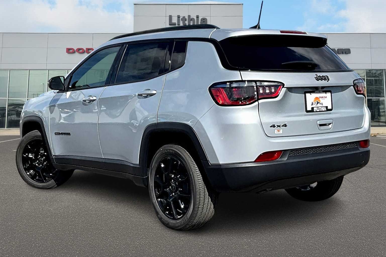 Thumbnail: 2025 Jeep Compass - 4