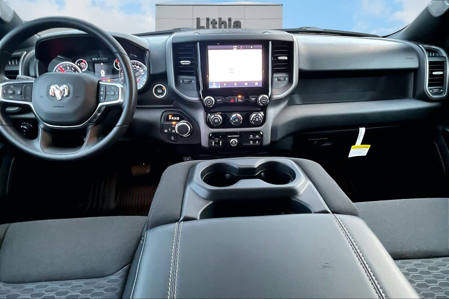 Thumbnail: 2025 RAM 1500 - 10