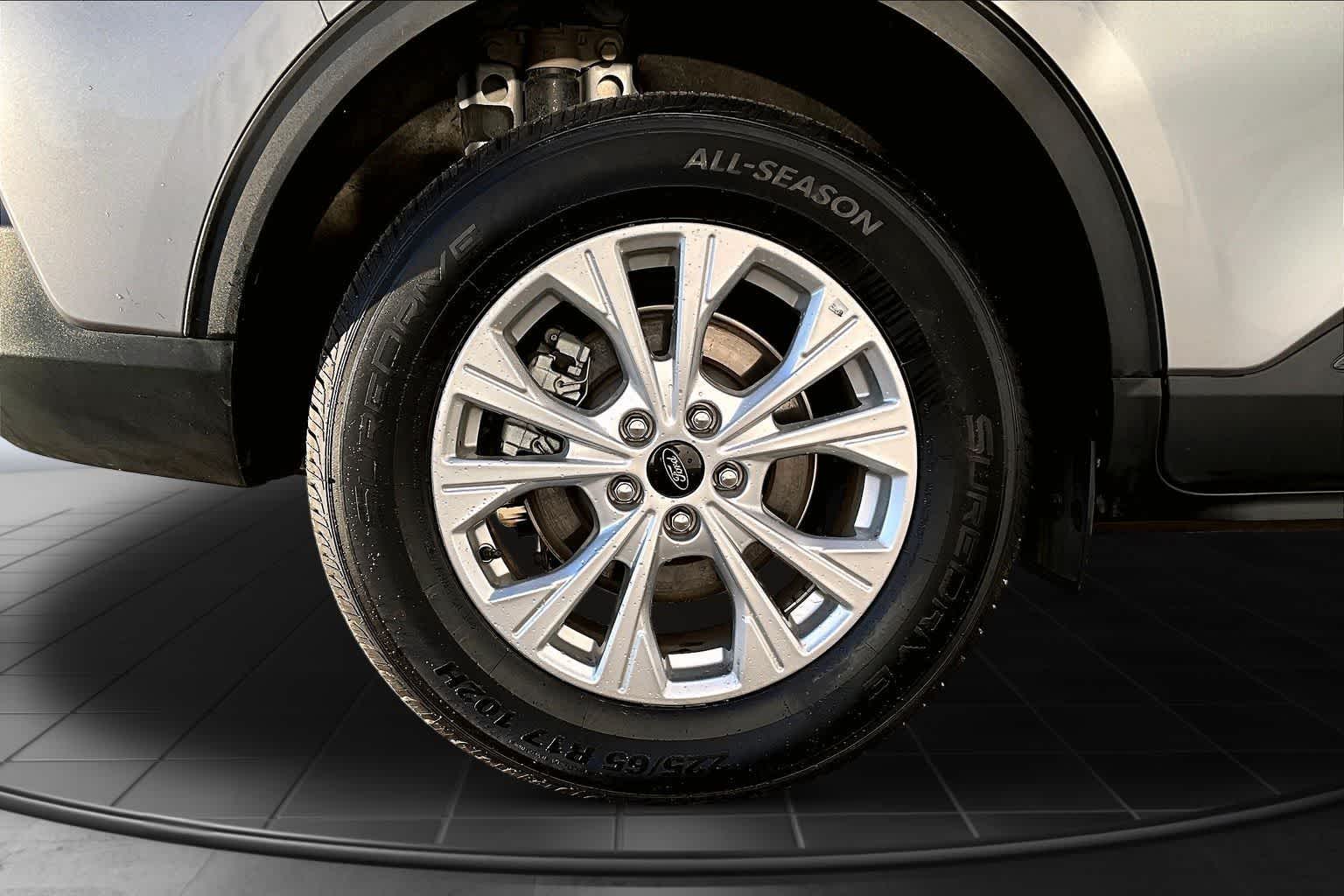 Thumbnail: 2024 Ford Escape - 35