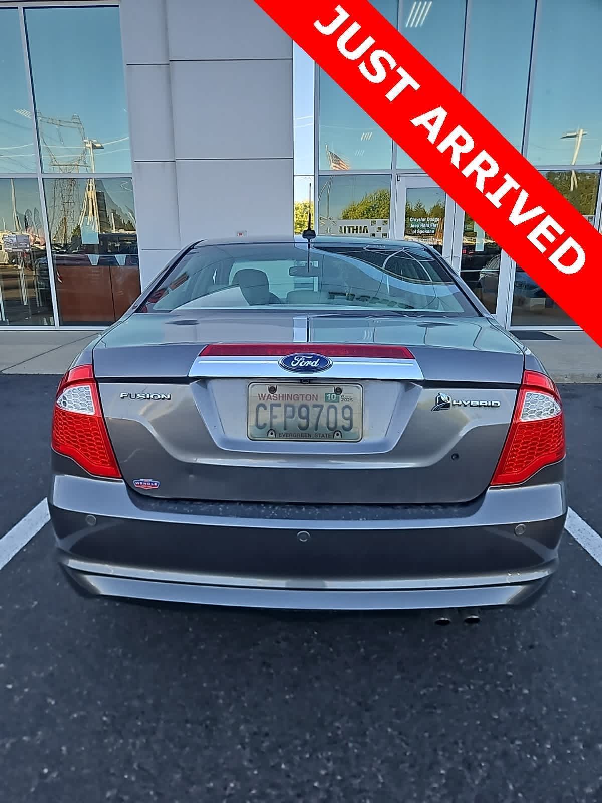 Thumbnail: 2010 Ford Fusion - 5