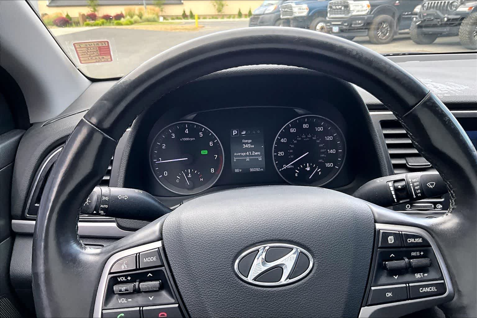 Thumbnail: 2017 Hyundai Elantra - 18