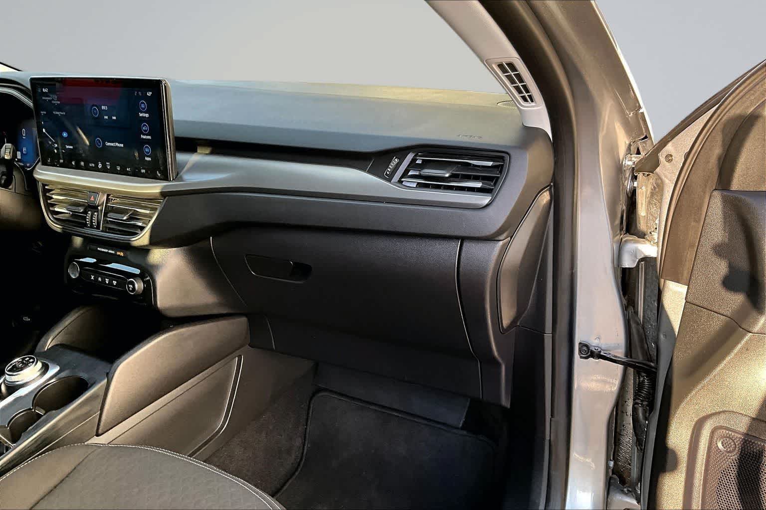 Thumbnail: 2024 Ford Escape - 24