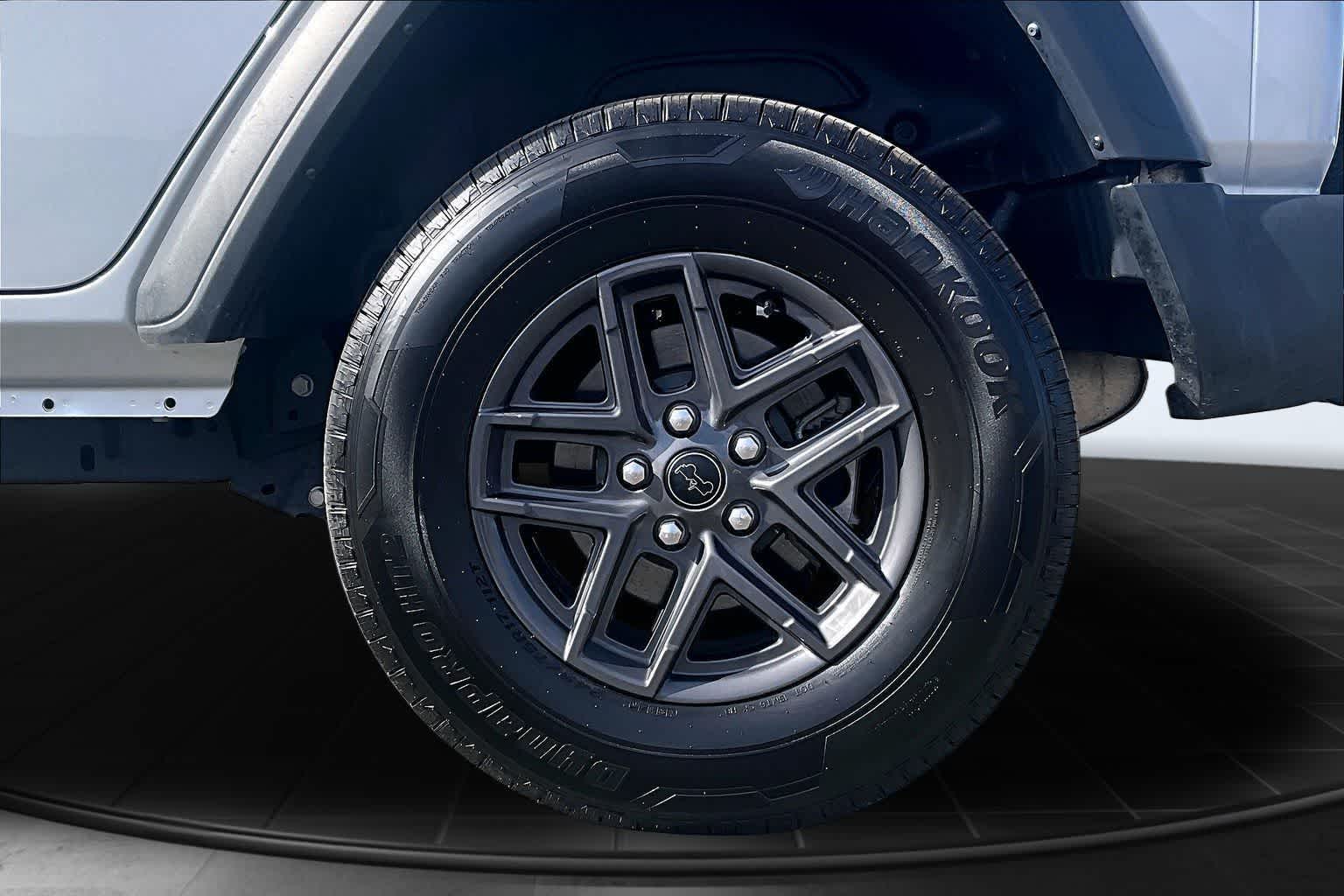 Thumbnail: 2024 Jeep Wrangler - 35