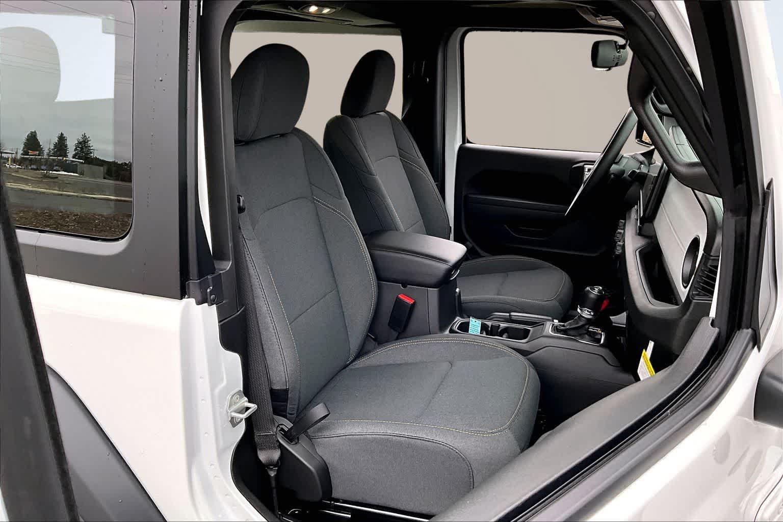 Thumbnail: 2026 Jeep Wrangler - 14