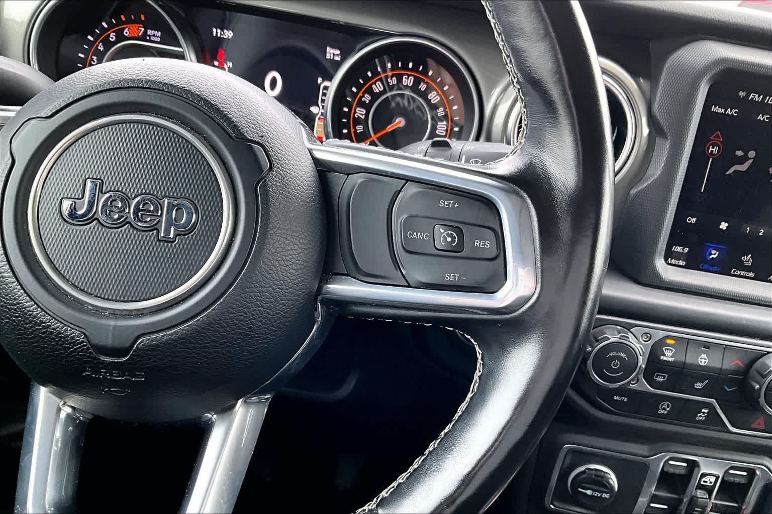 Thumbnail: 2023 Jeep Wrangler - 26