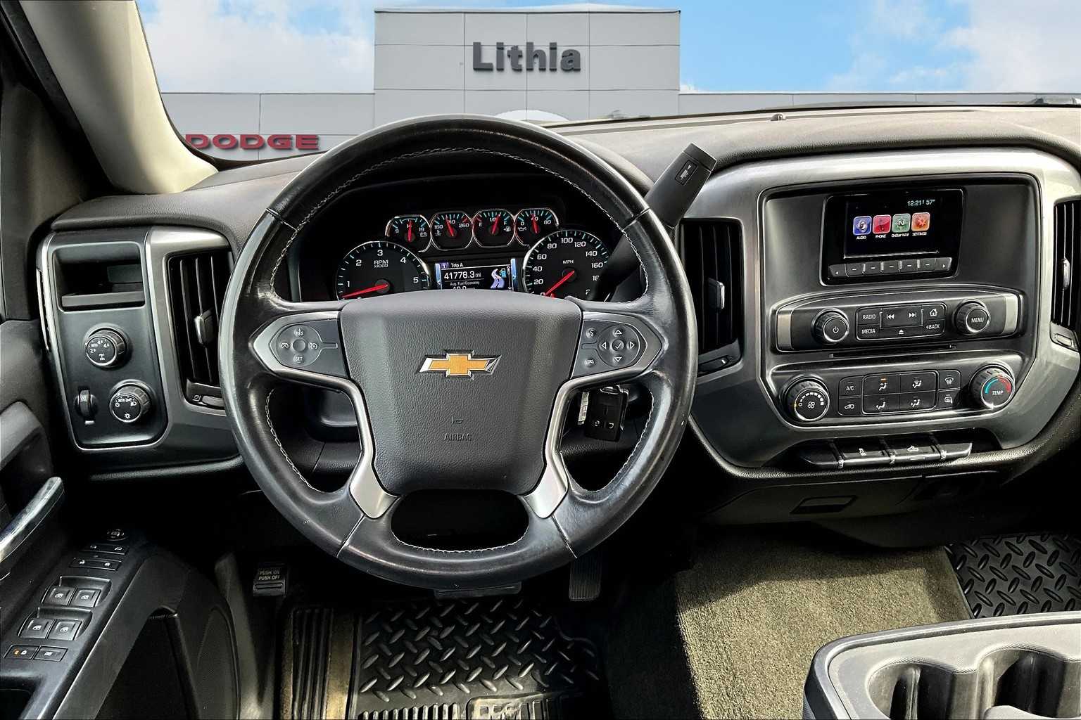 Thumbnail: 2015 Chevrolet Silverado 1500 - 15