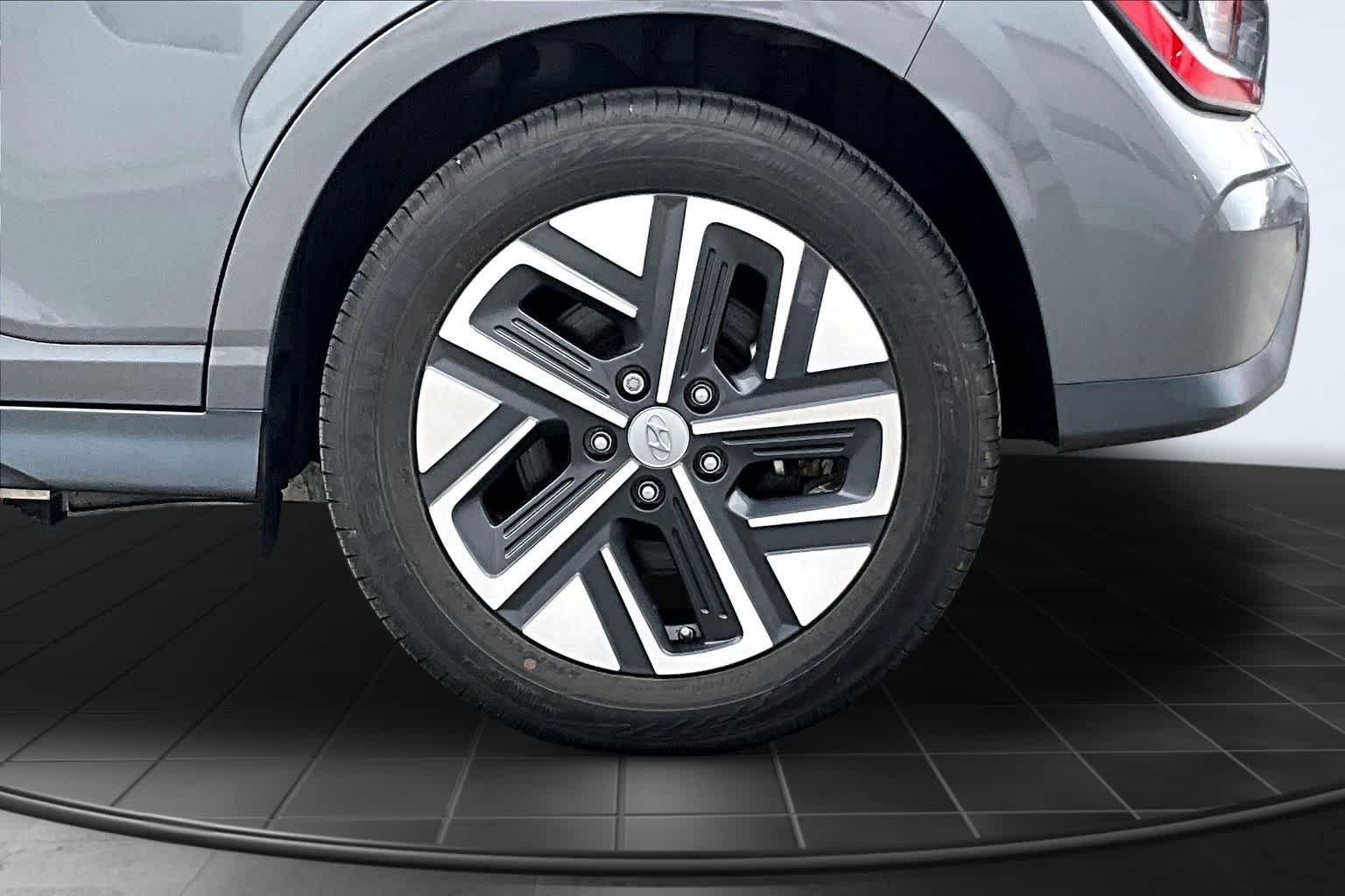Thumbnail: 2023 Hyundai Kona - 36