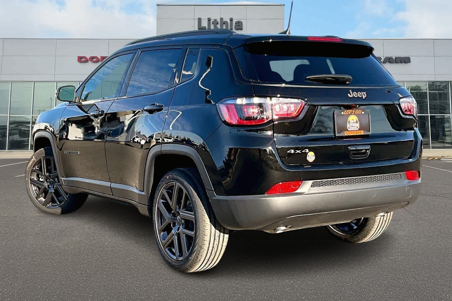 Thumbnail: 2026 Jeep Compass - 4