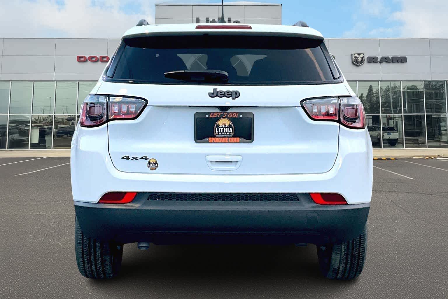 Thumbnail: 2026 Jeep Compass - 5