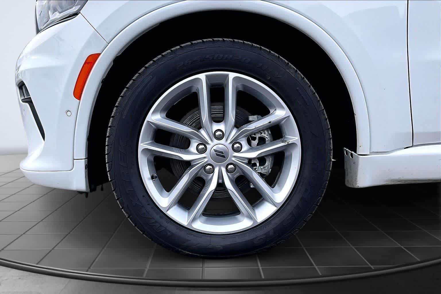 Thumbnail: 2022 Dodge Durango - 8