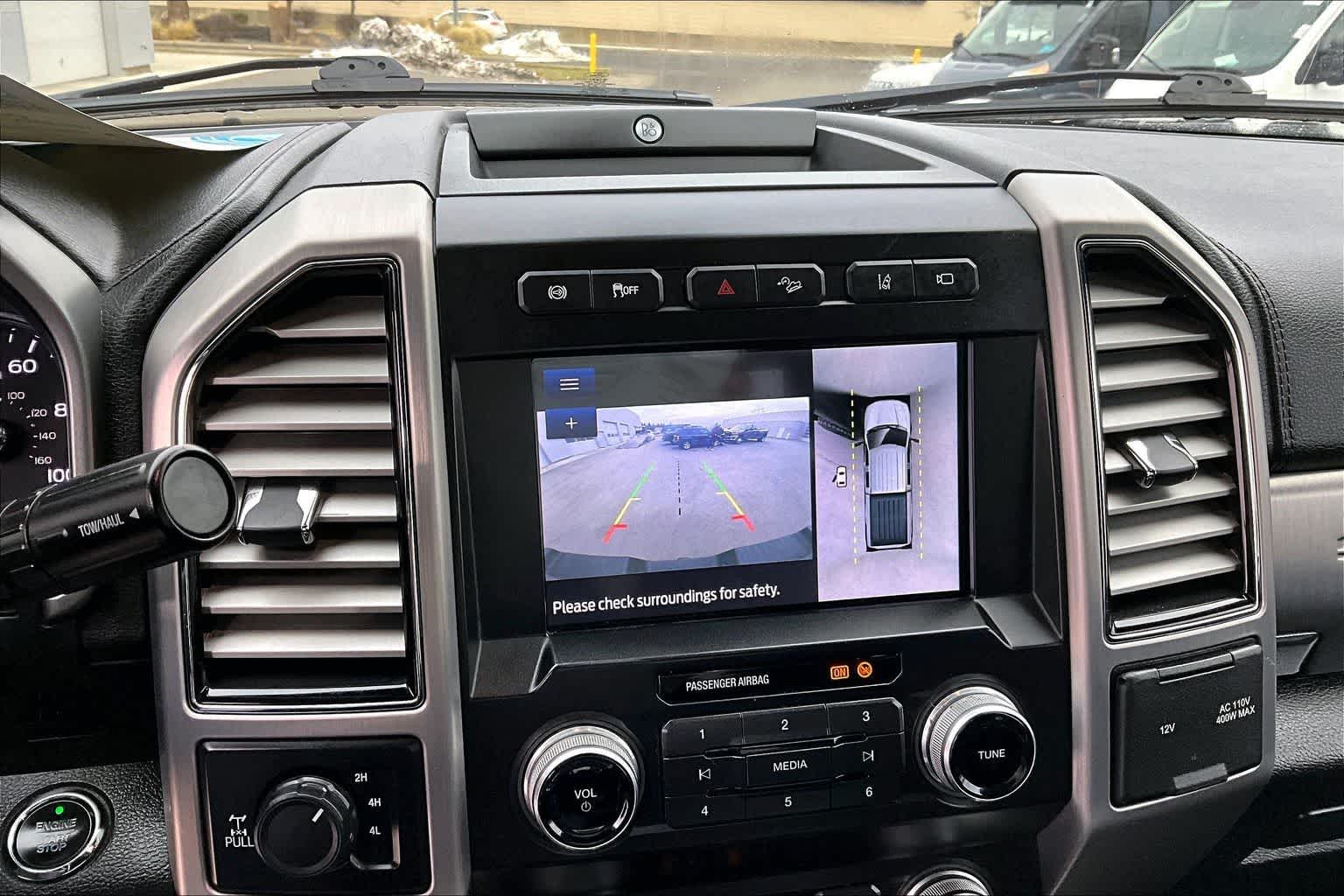 Thumbnail: 2019 Ford Econoline - 27