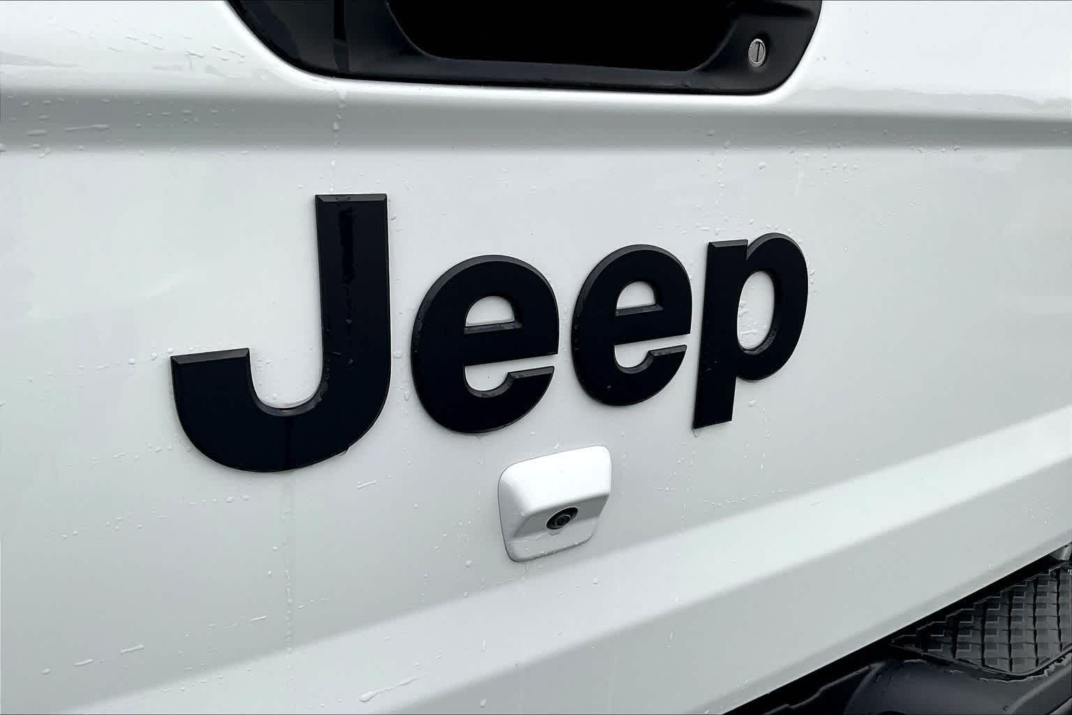 Thumbnail: 2025 Jeep Gladiator - 7