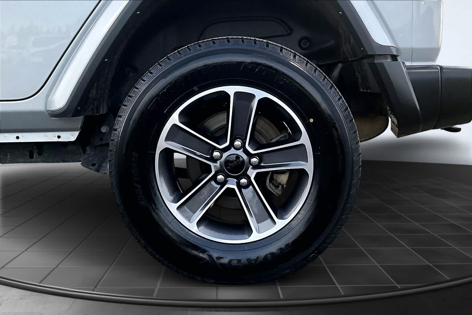 Thumbnail: 2023 Jeep Wrangler - 35