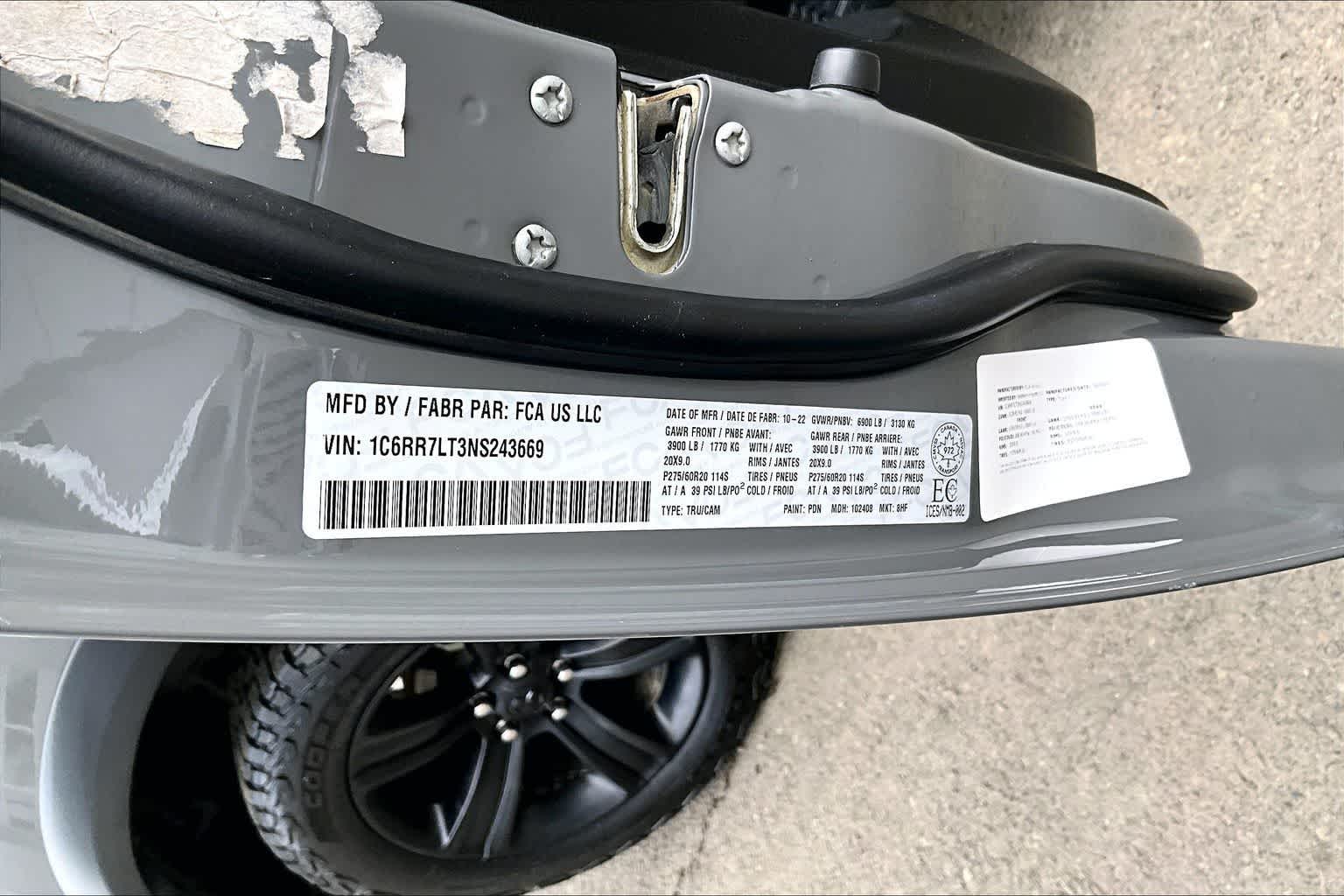 Thumbnail: 2022 RAM 1500 Classic - 21