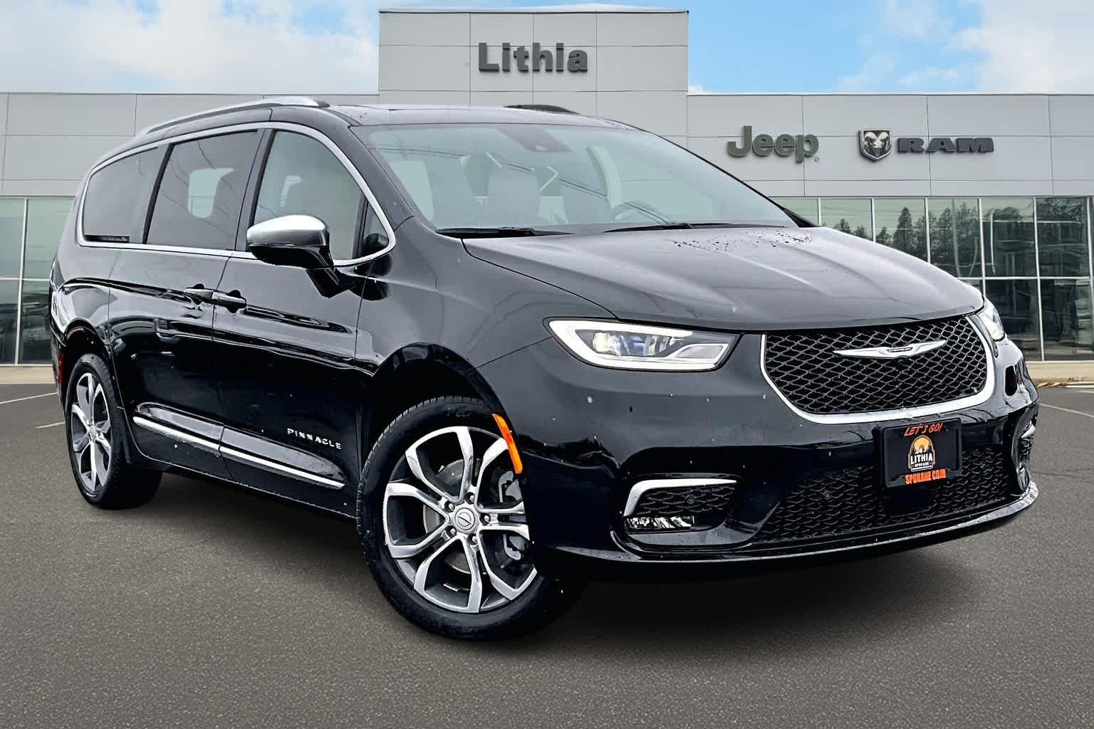 Thumbnail: 2026 Chrysler Pacifica - 22