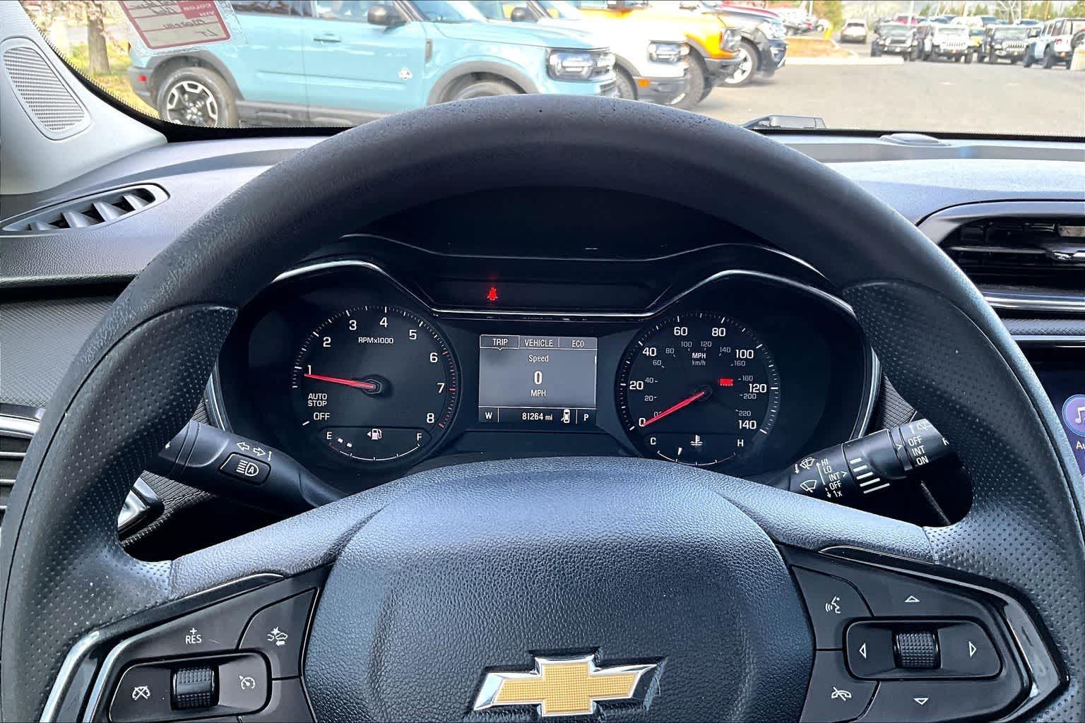 Thumbnail: 2023 Chevrolet TrailBlazer - 17