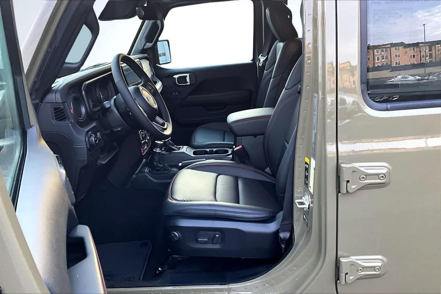 Thumbnail: 2026 Jeep Gladiator - 11