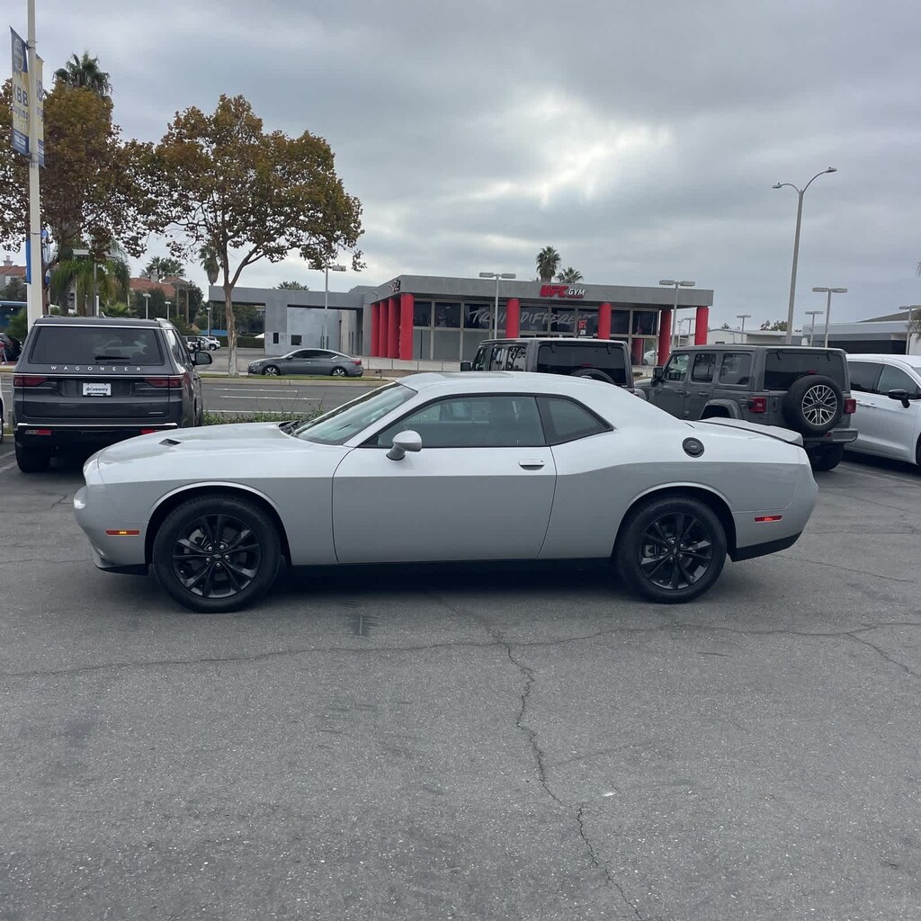 Used 2023 Dodge Challenger SXT Coupe