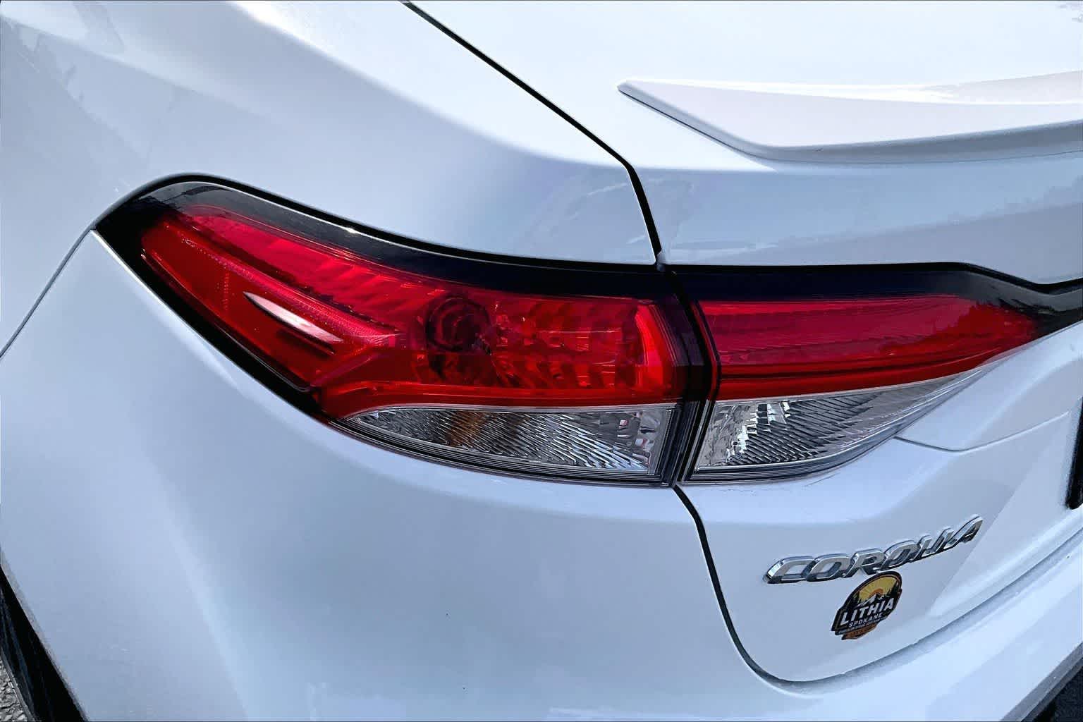 Thumbnail: 2025 Toyota Corolla - 32