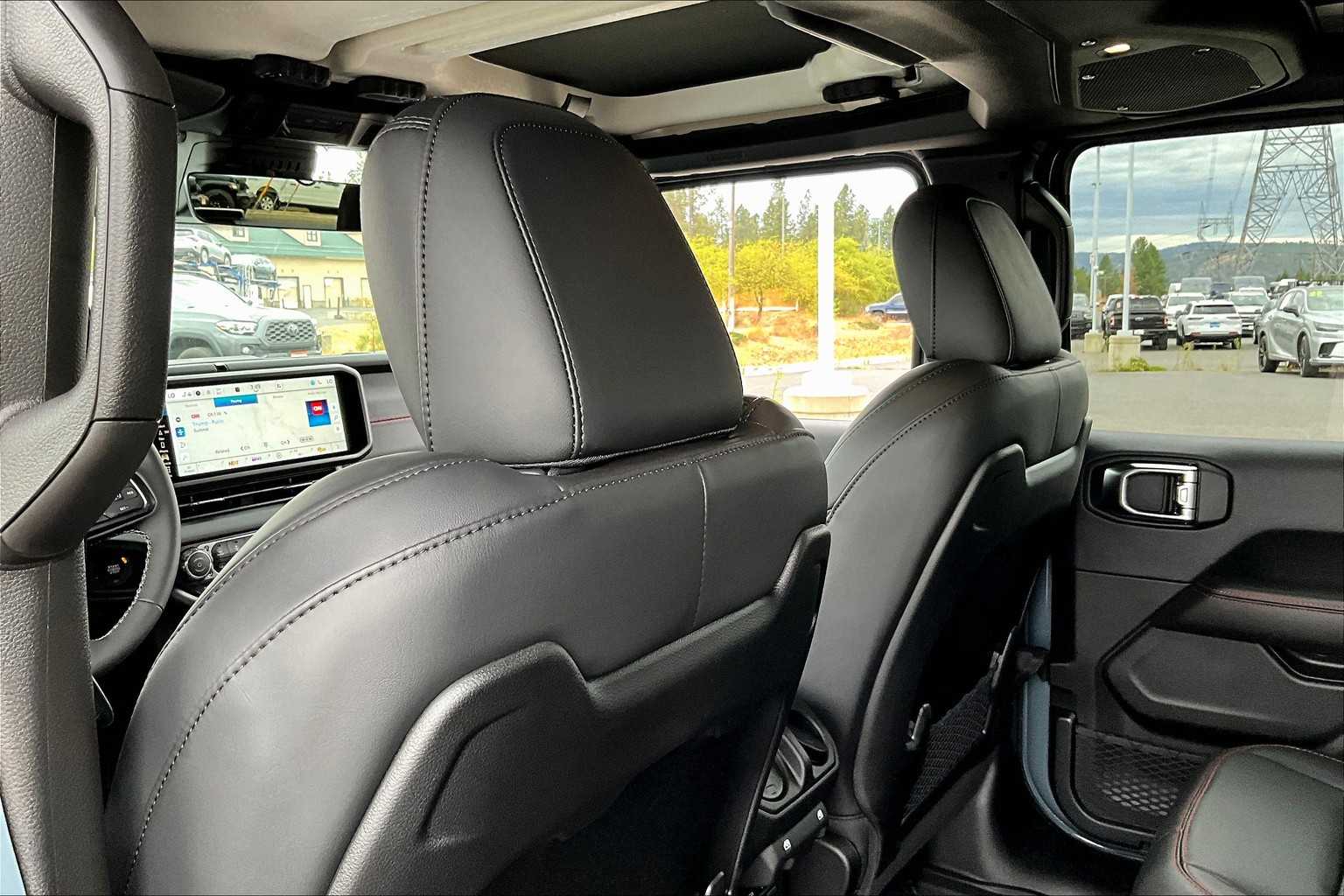 Thumbnail: 2025 Jeep Wrangler - 12