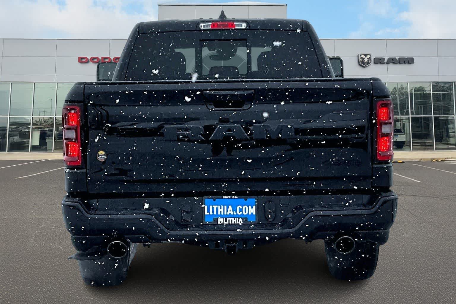 Thumbnail: 2026 RAM 1500 - 5