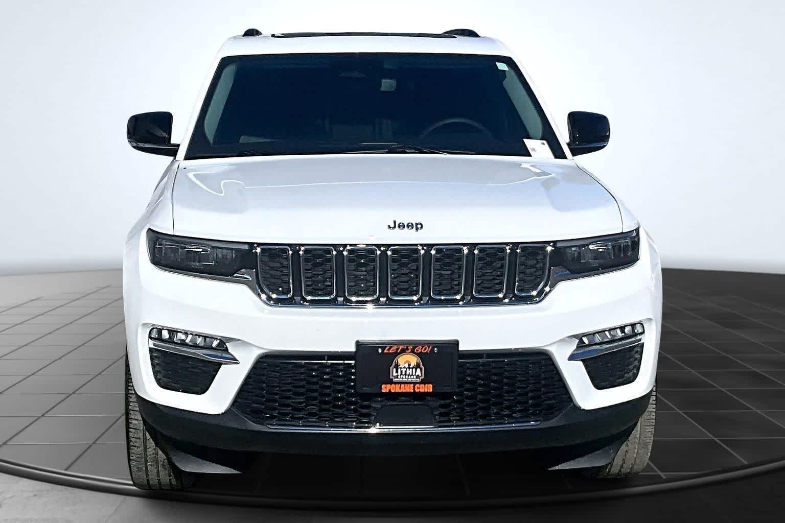 Thumbnail: 2022 Jeep Grand Cherokee - 6