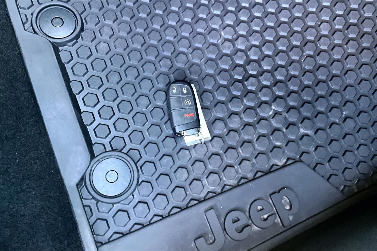 Thumbnail: 2026 Jeep Compass - 20