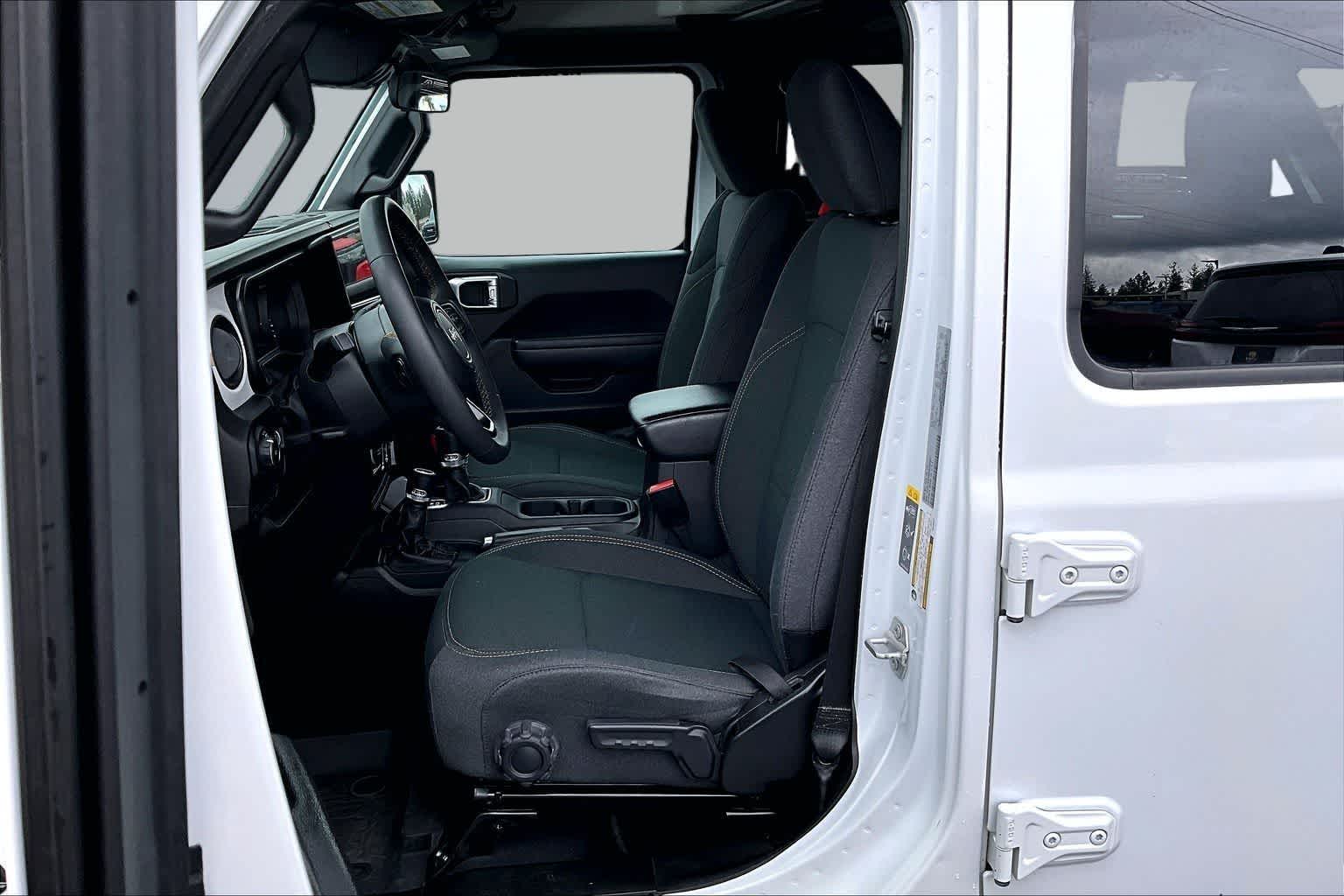Thumbnail: 2024 Jeep Wrangler - 10