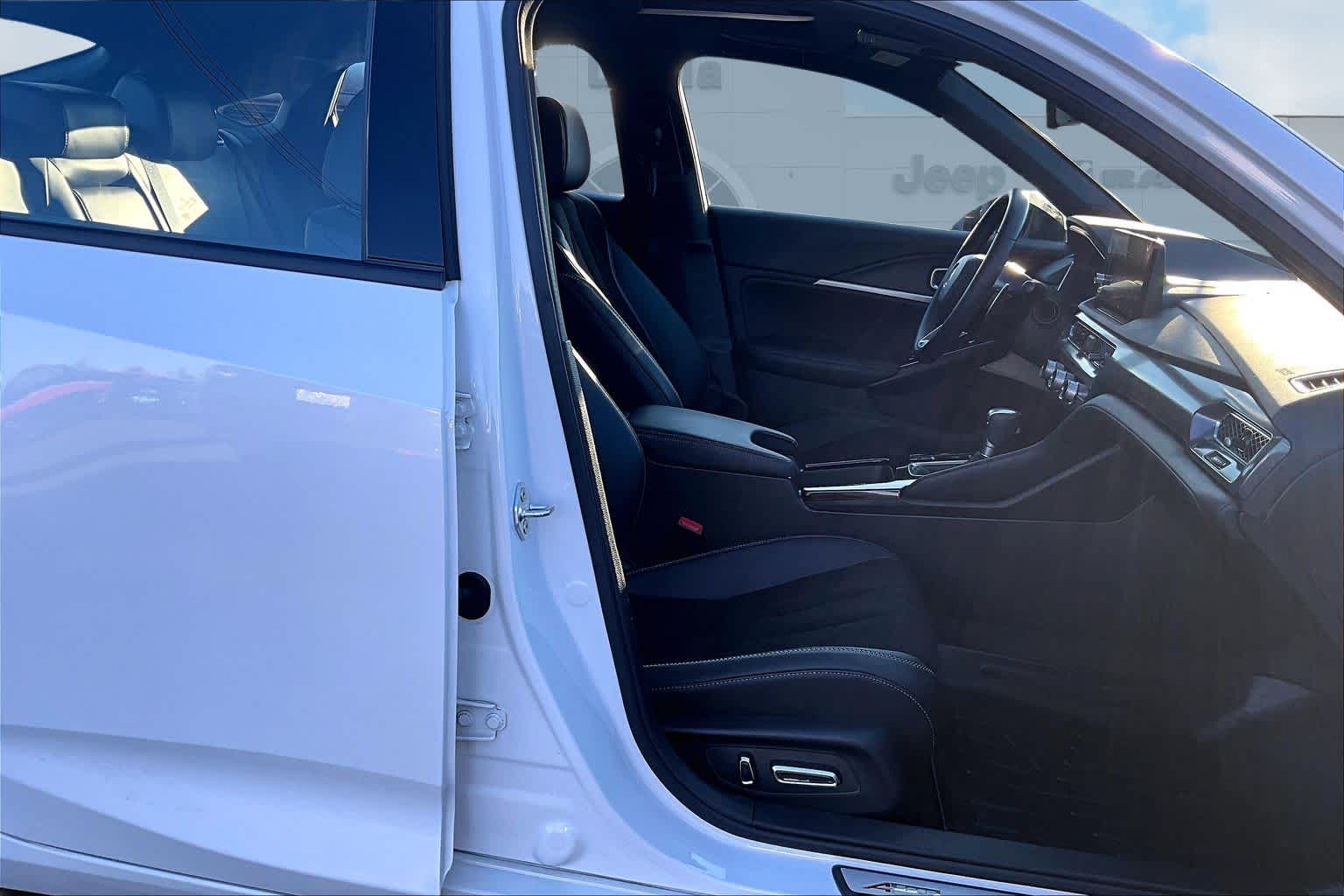 Thumbnail: 2024 Acura Integra - 14