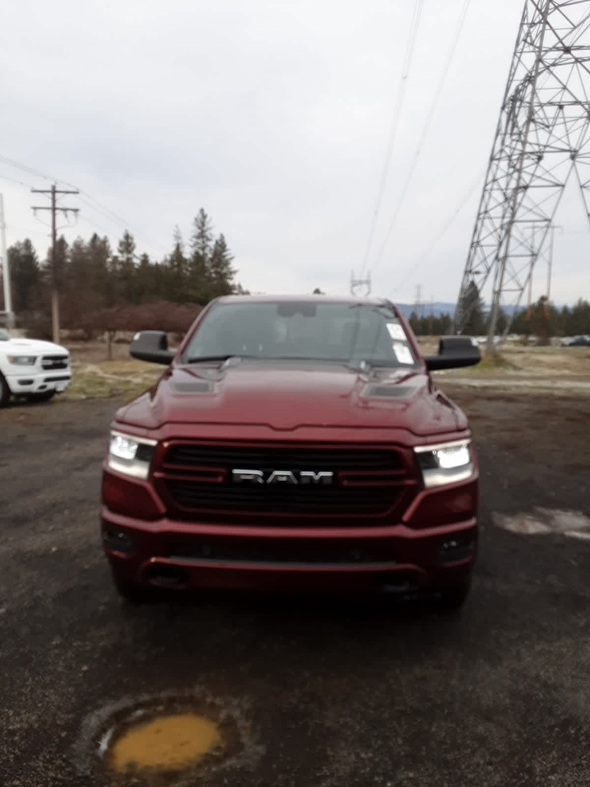 2022 Ram 1500 Laramie photo 2