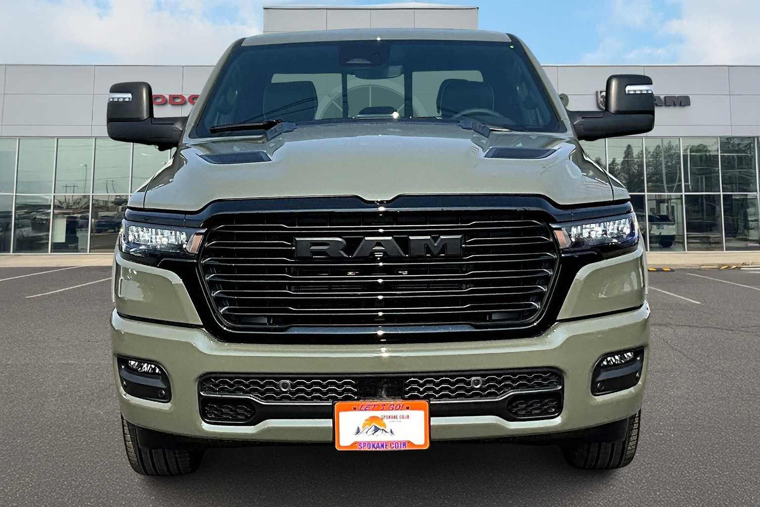 Thumbnail: 2026 RAM 1500 - 6