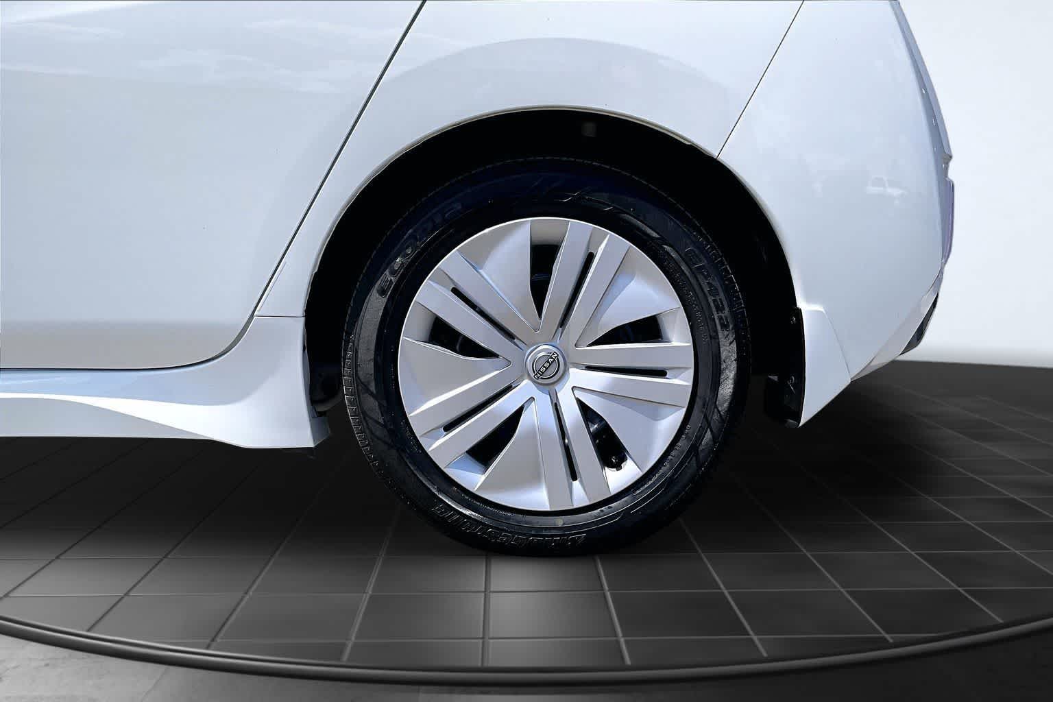Thumbnail: 2024 Nissan Leaf - 35