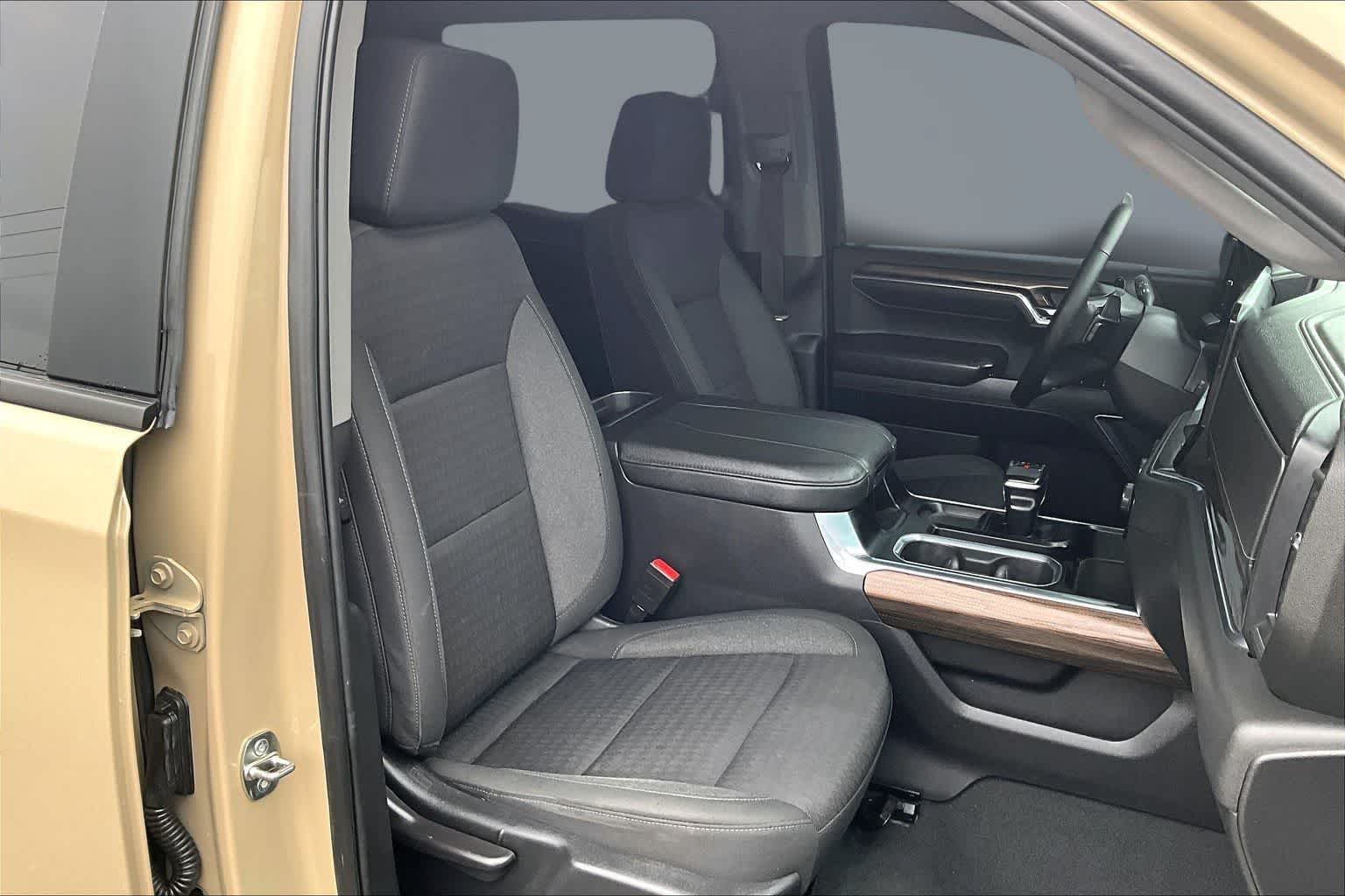 Thumbnail: 2023 Chevrolet Silverado 1500 - 14