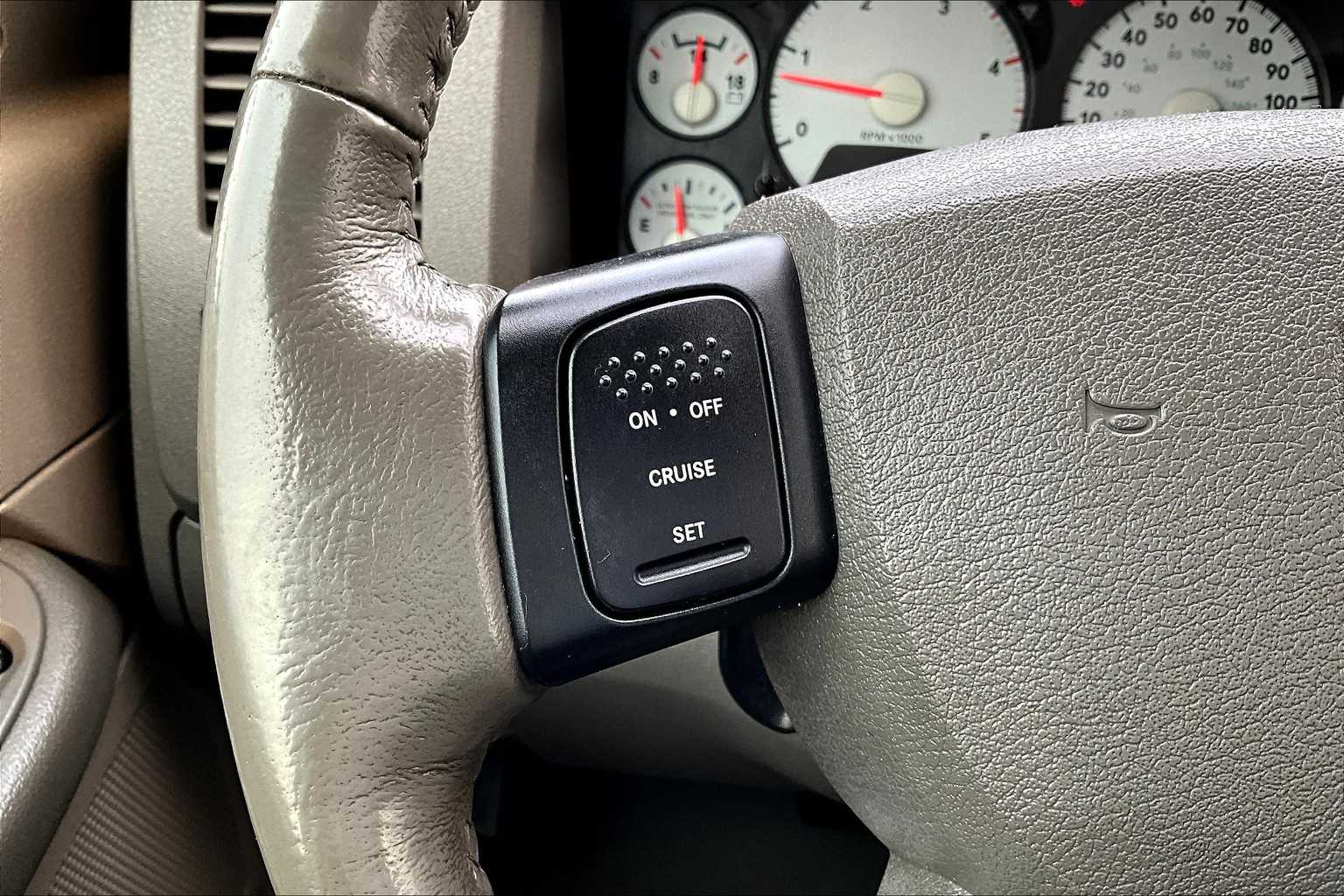 Thumbnail: 2008 Dodge Ram 2500 - 23