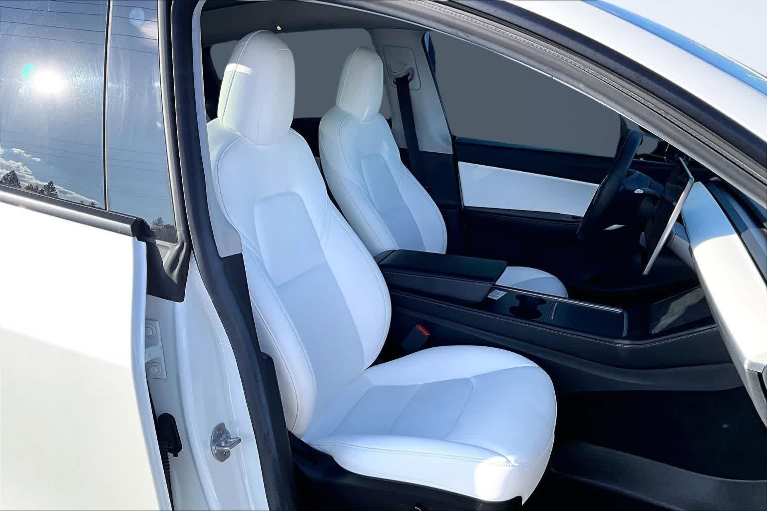 Thumbnail: 2021 Tesla Model Y - 13