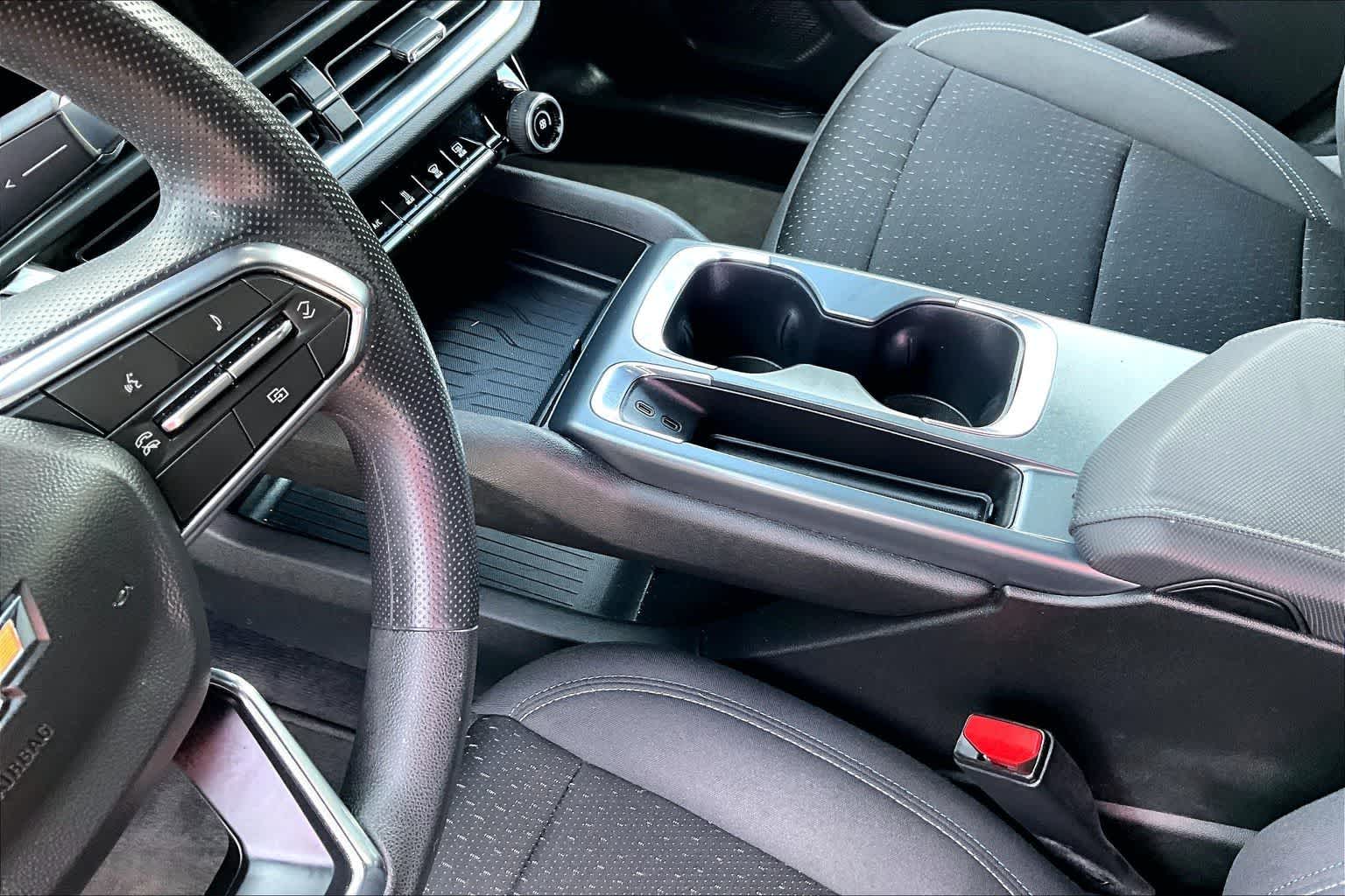 Thumbnail: 2025 Chevrolet Equinox - 17
