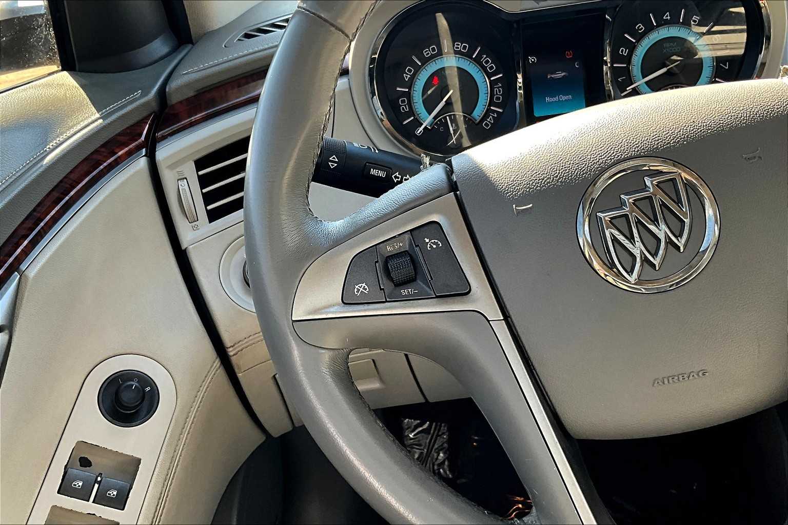 Thumbnail: 2013 Buick LaCrosse - 25