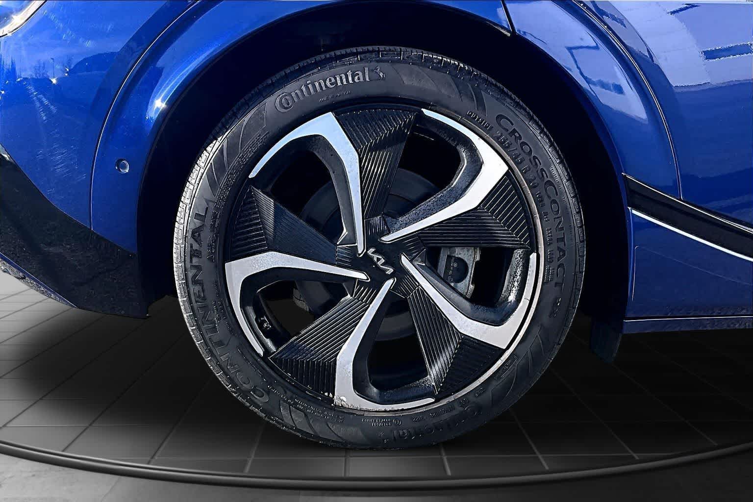 Thumbnail: 2023 Kia EV6 - 35